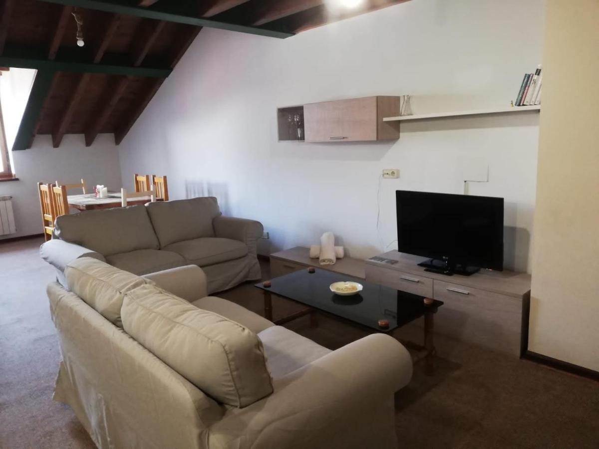 Apartamento El Remiendu Pegau Инфьесто Экстерьер фото